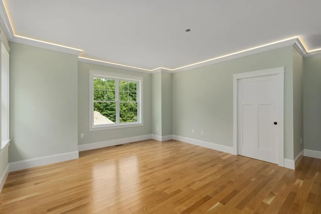 10 Shipwright Way Newington NH 03801