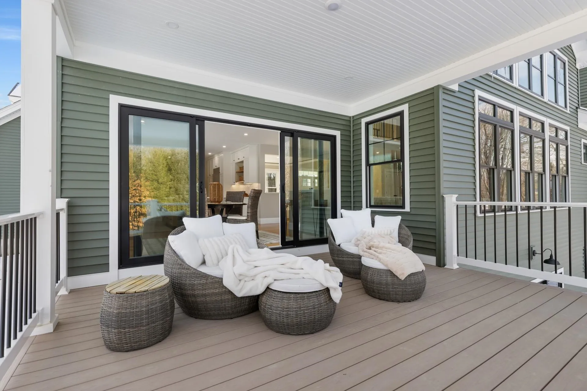 10 Shipwright Way Newington NH 03801