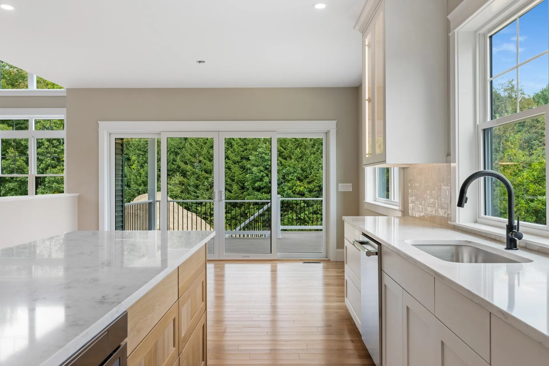 10 Shipwright Way Newington NH 03801