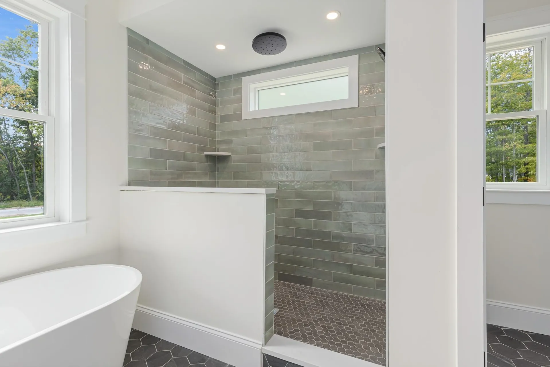 10 Shipwright Way Newington NH 03801