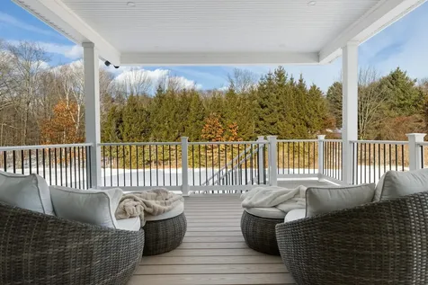 10 Shipwright Way Newington NH 03801