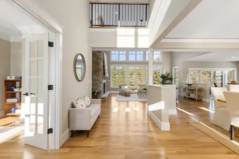 10 Shipwright Way Newington NH 03801