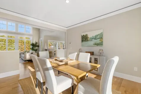 10 Shipwright Way Newington NH 03801