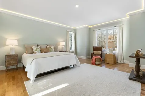 10 Shipwright Way Newington NH 03801