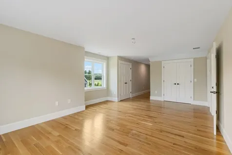 10 Shipwright Way Newington NH 03801