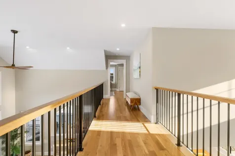 10 Shipwright Way Newington NH 03801