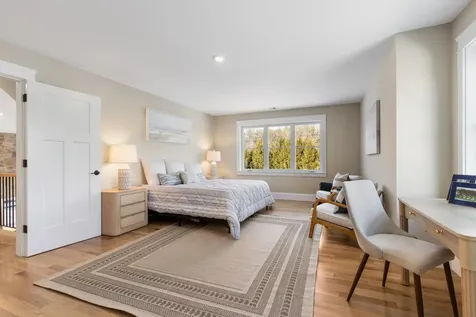 10 Shipwright Way Newington NH 03801