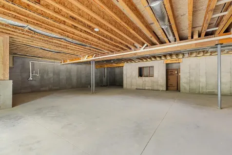 10 Shipwright Way Newington NH 03801