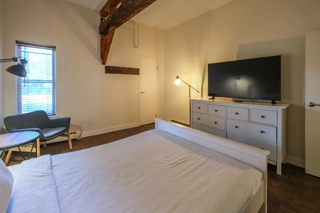 145 Main Street Ludlow VT 05149