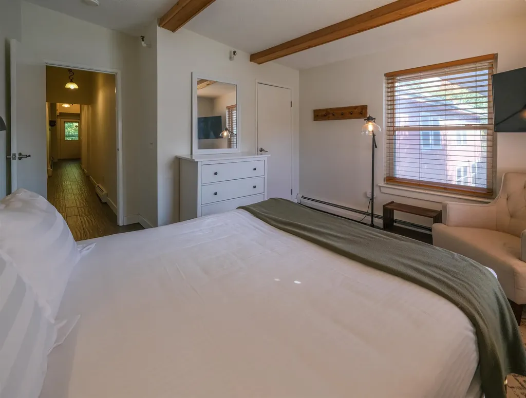 145 Main Street Ludlow VT 05149