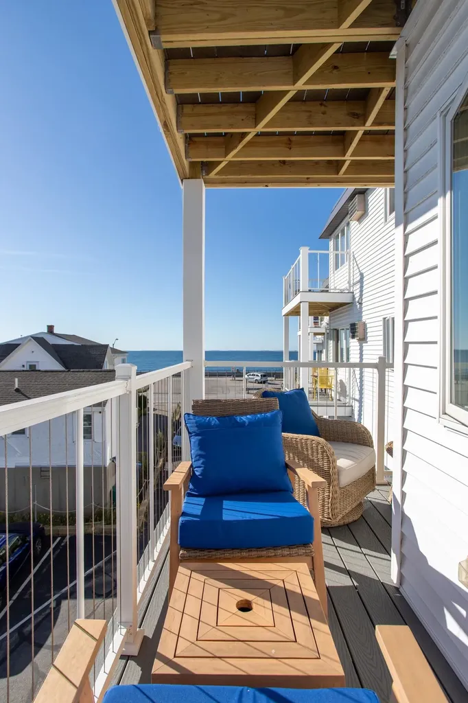 493 Ocean Boulevard Hampton NH 03842