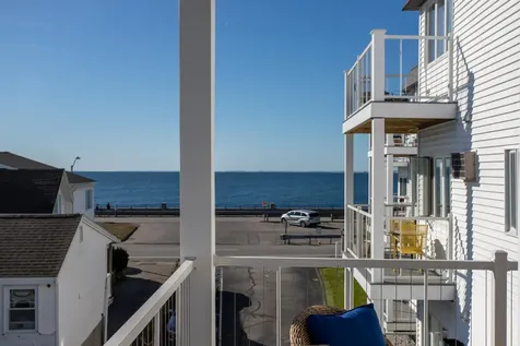 493 Ocean Boulevard Hampton NH 03842