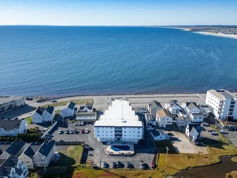493 Ocean Boulevard Hampton NH 03842