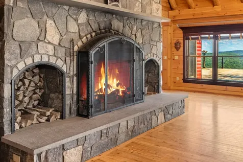 1950 Collins Road Halifax VT 05358