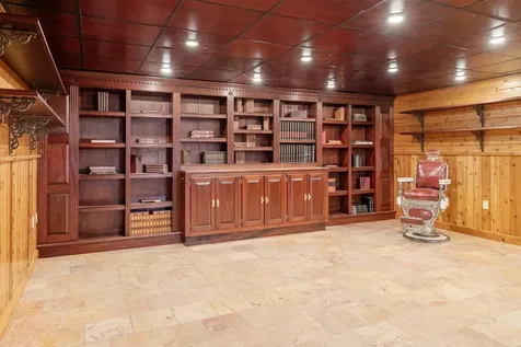 1950 Collins Road Halifax VT 05358