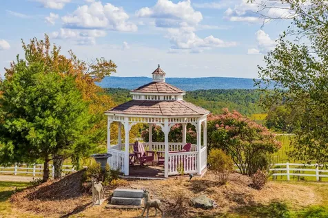 1950 Collins Road Halifax VT 05358