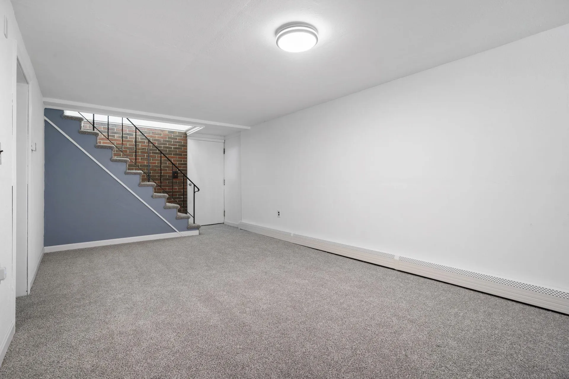 126 Cohas Avenue Manchester NH 03109