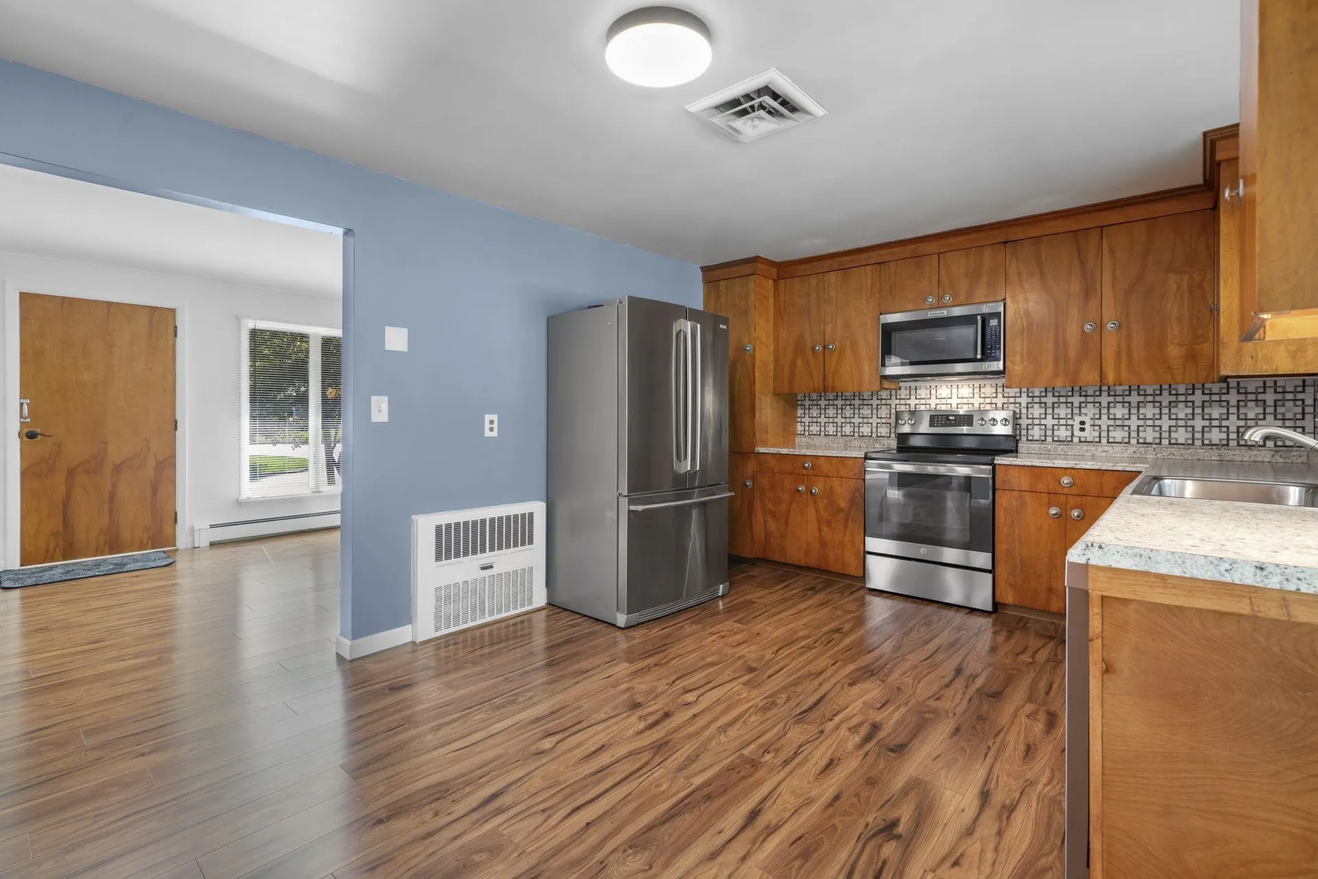 126 Cohas Avenue Manchester NH 03109