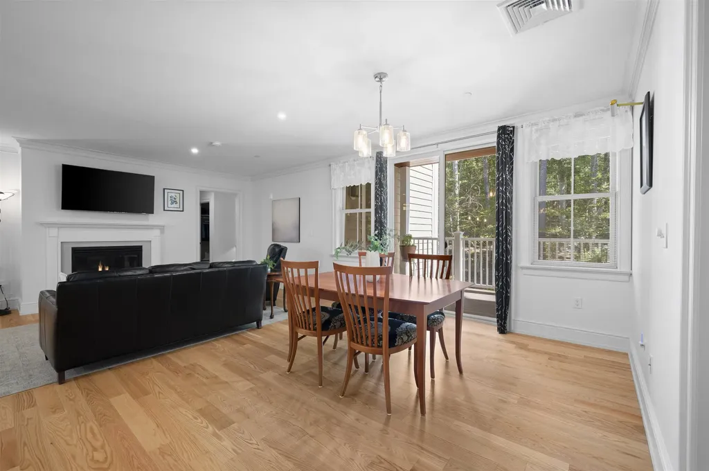 32 Willey Creek Road Exeter NH 03833