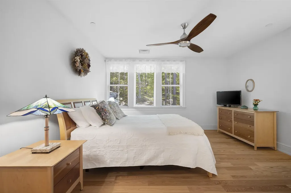 32 Willey Creek Road Exeter NH 03833