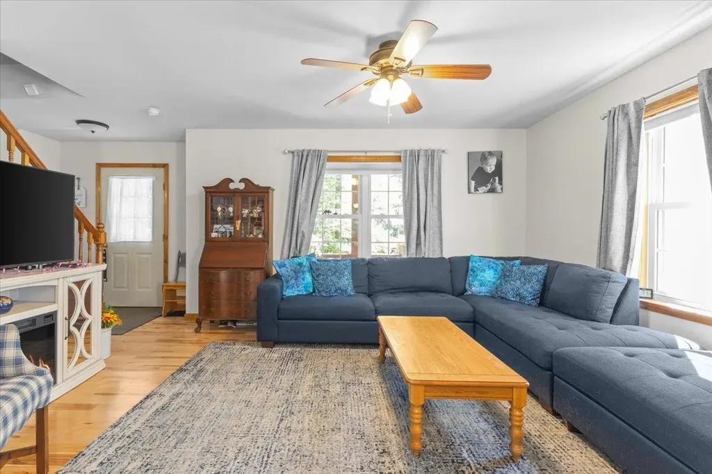 93 Boulder Lane Fletcher VT 05444