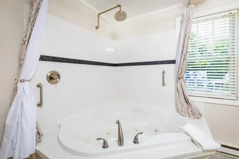 430 High Street Hampton NH 03842