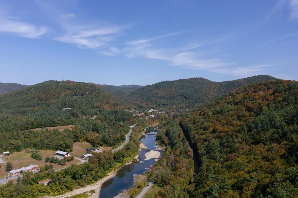 00 Howe Hill Road Sharon VT 05068