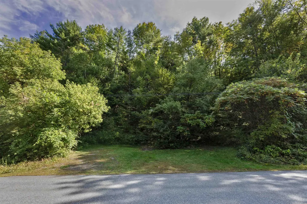 00 Howe Hill Road Sharon VT 05068