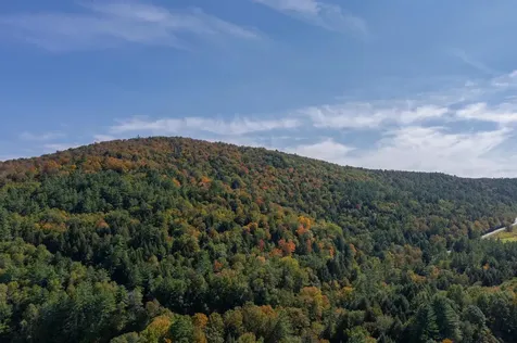 00 Howe Hill Road Sharon VT 05068