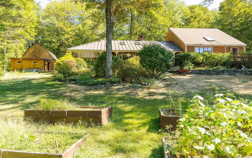 1144 County Road Walpole NH 03608