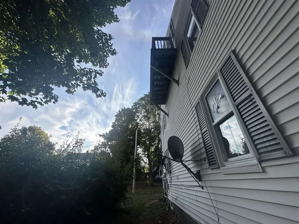 14 Broad Street Somersworth NH 03878