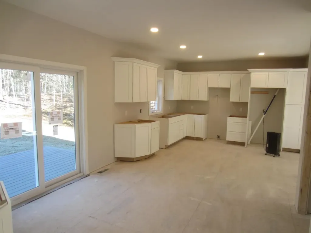 59 Mount Delight Road Deerfield NH 03037