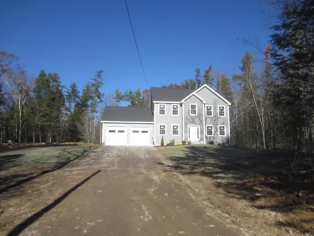 59 Mount Delight Road Deerfield NH 03037