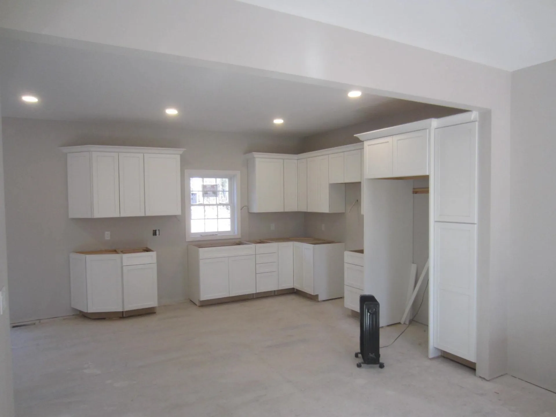 59 Mount Delight Road Deerfield NH 03037