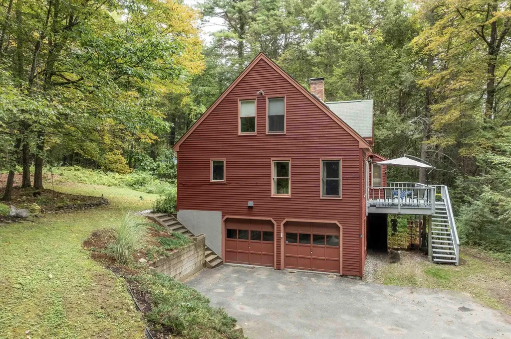 10 Ethan Hill Brattleboro VT 05301