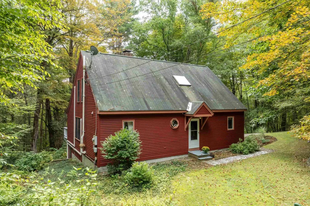 10 Ethan Hill Brattleboro VT 05301