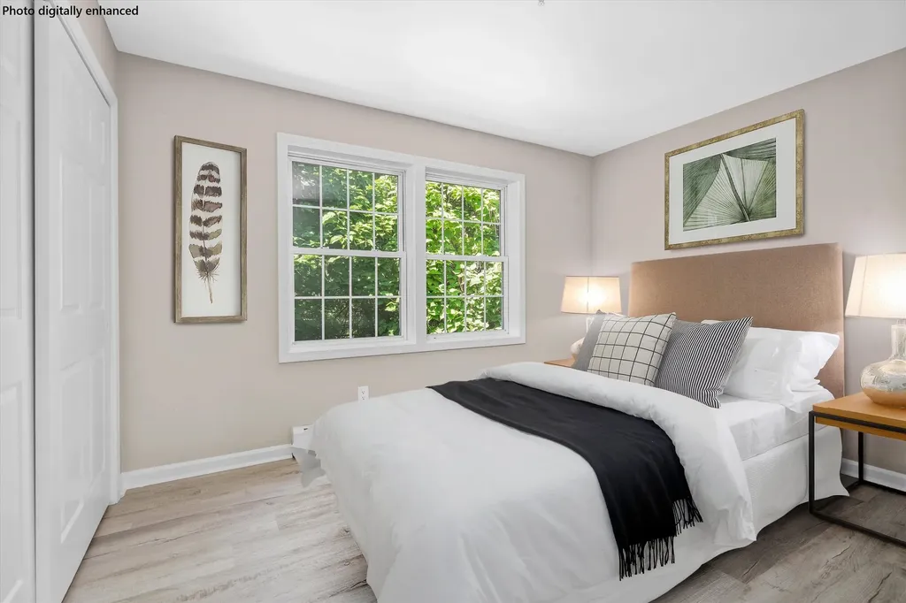 49 Harvell Street Manchester NH 03102