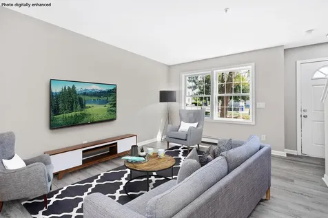 49 Harvell Street Manchester NH 03102