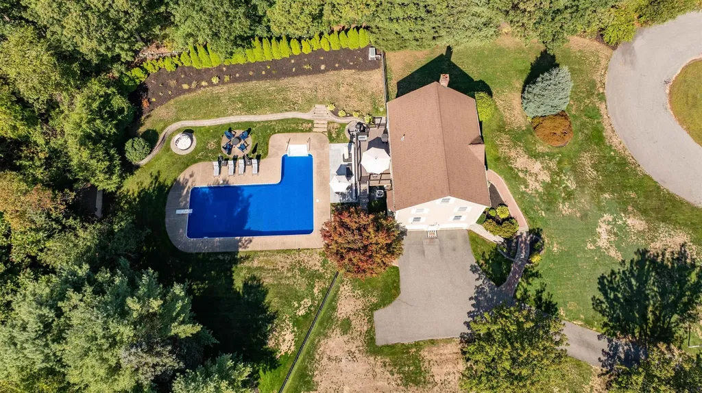 1 Ridgewood Road Plaistow NH 03865