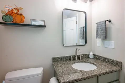 1 Ridgewood Road Plaistow NH 03865