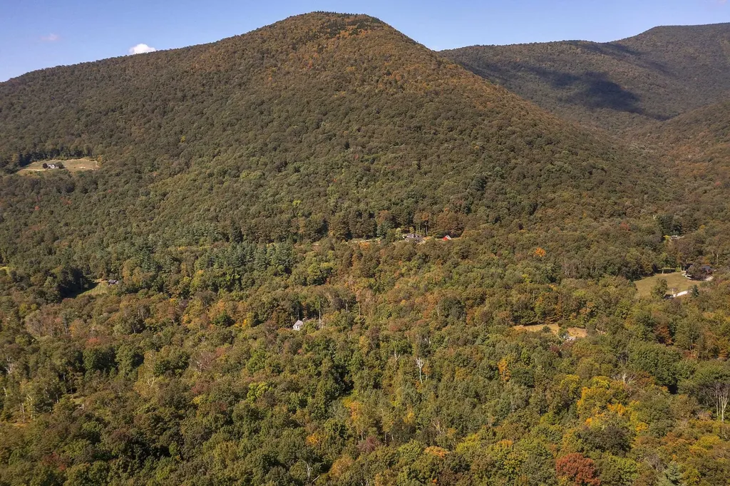 0 Tower Road Dorset VT 05251