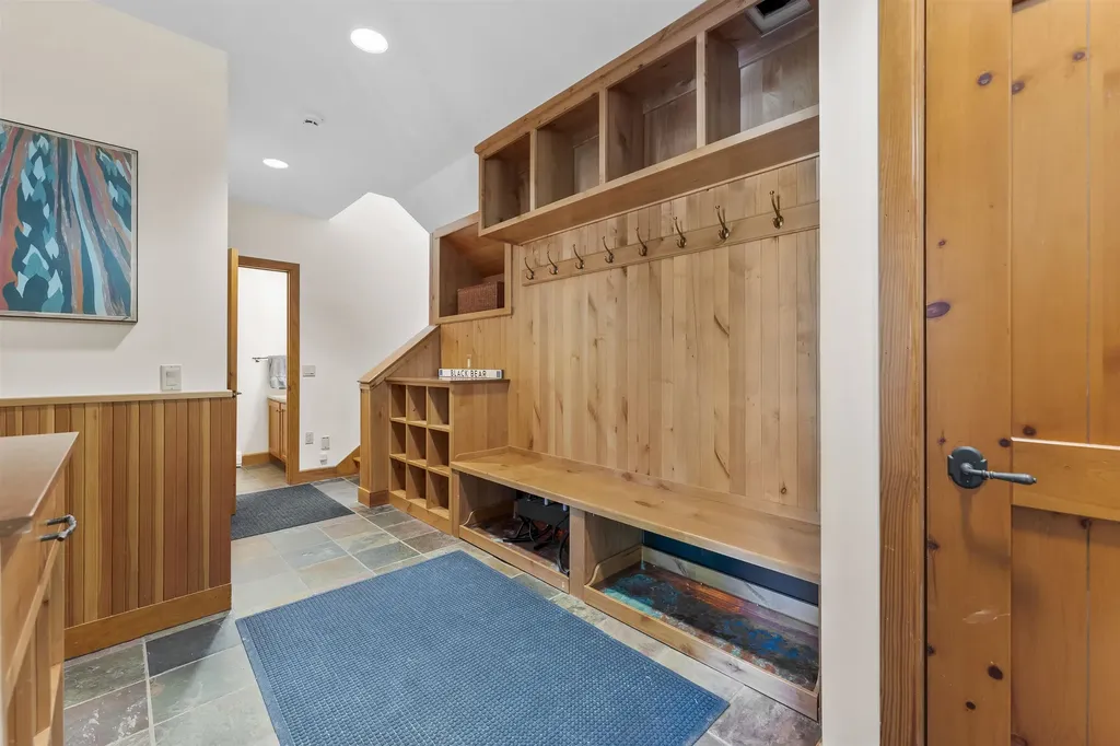 122B Sun Bowl Ridge Road Stratton VT 05155