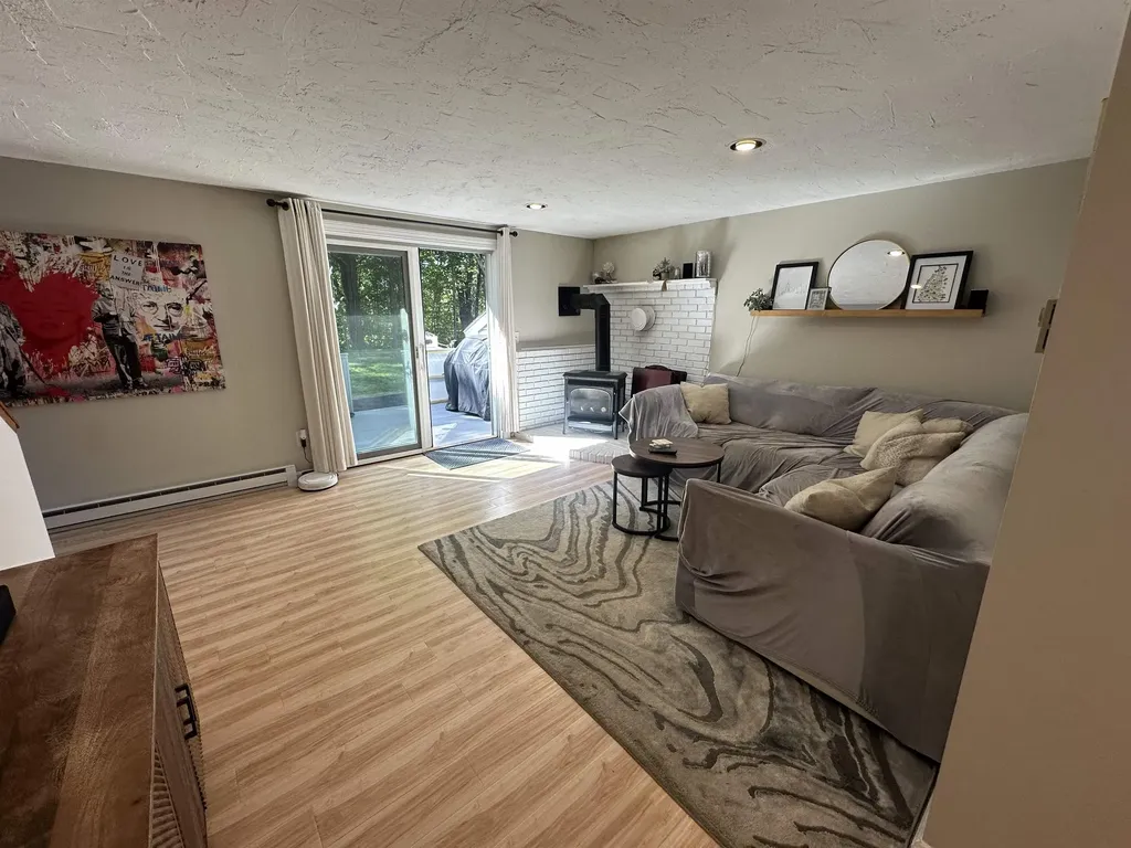 75 Stark Street Laconia NH 03246