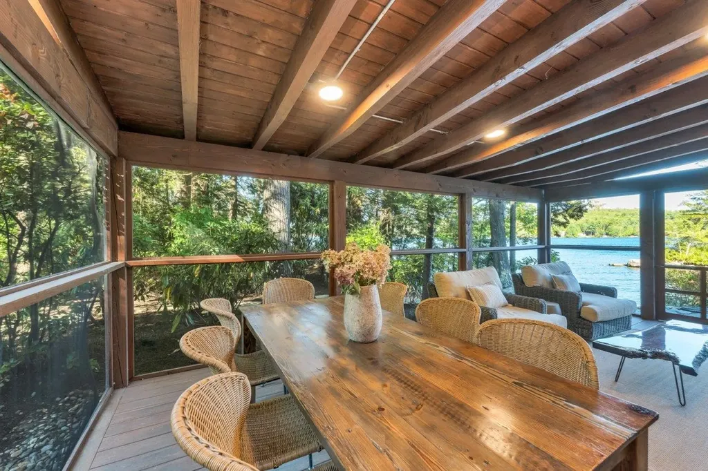 58 Rollins Road Alton NH 03810