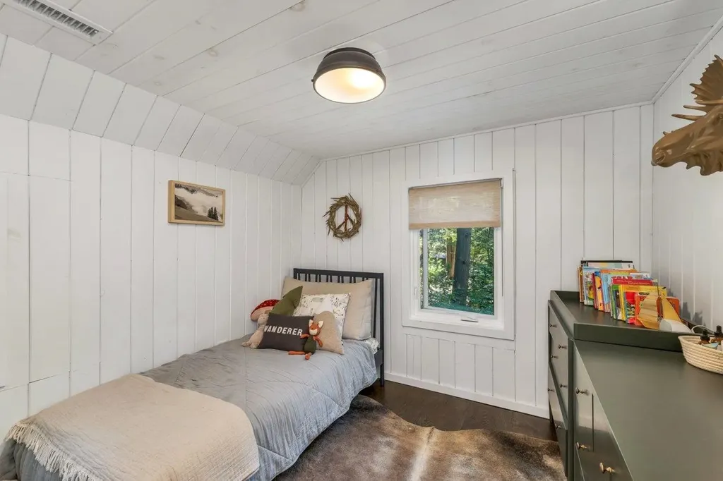 58 Rollins Road Alton NH 03810