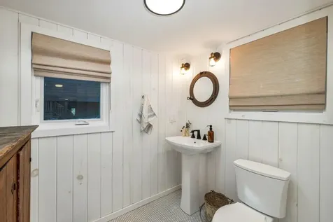 58 Rollins Road Alton NH 03810