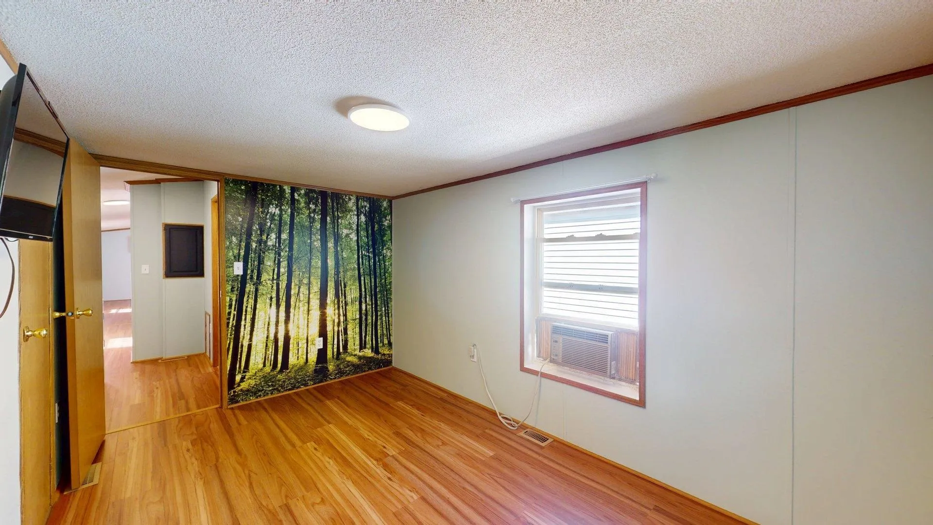 89 End Street Salem NH 03079