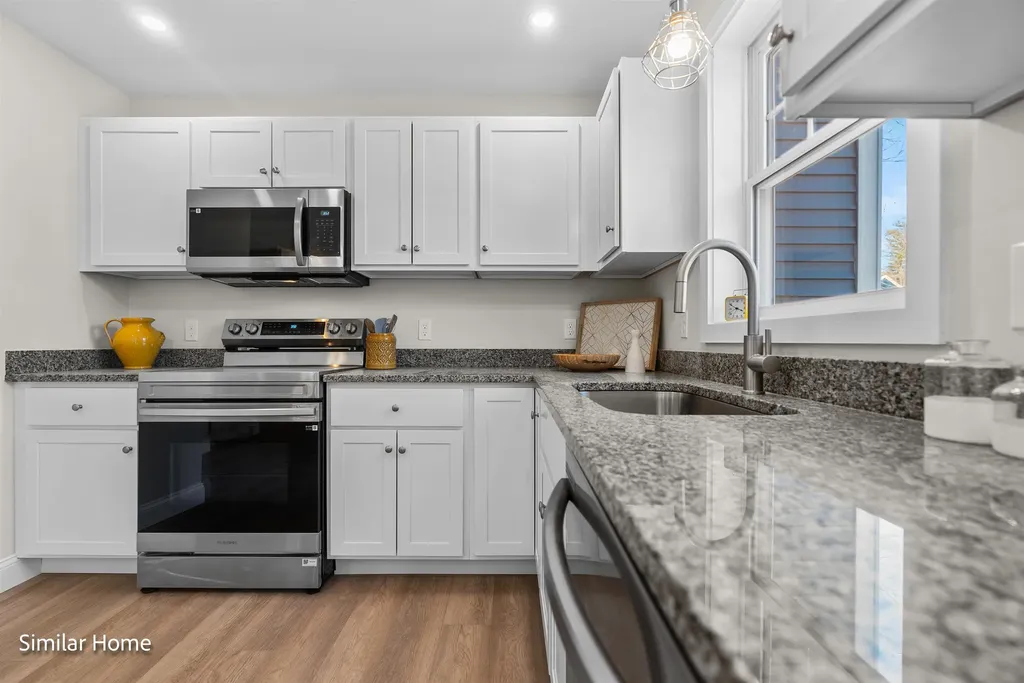 7C The Crossings At Village Center Drive Barrington NH 03825