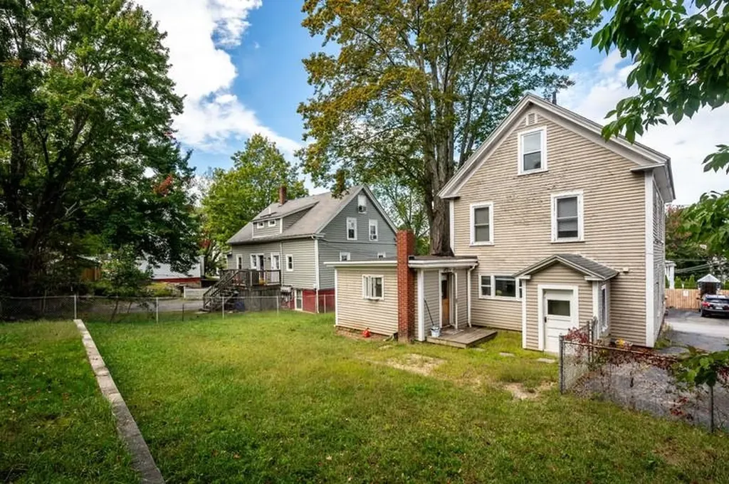 14 Central Street Somersworth NH 03878