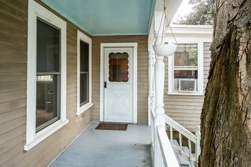 14 Central Street Somersworth NH 03878